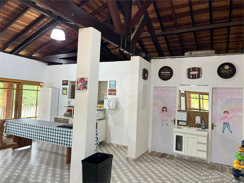 Chácara à venda com 16 quartos, 1800m² - Foto 41