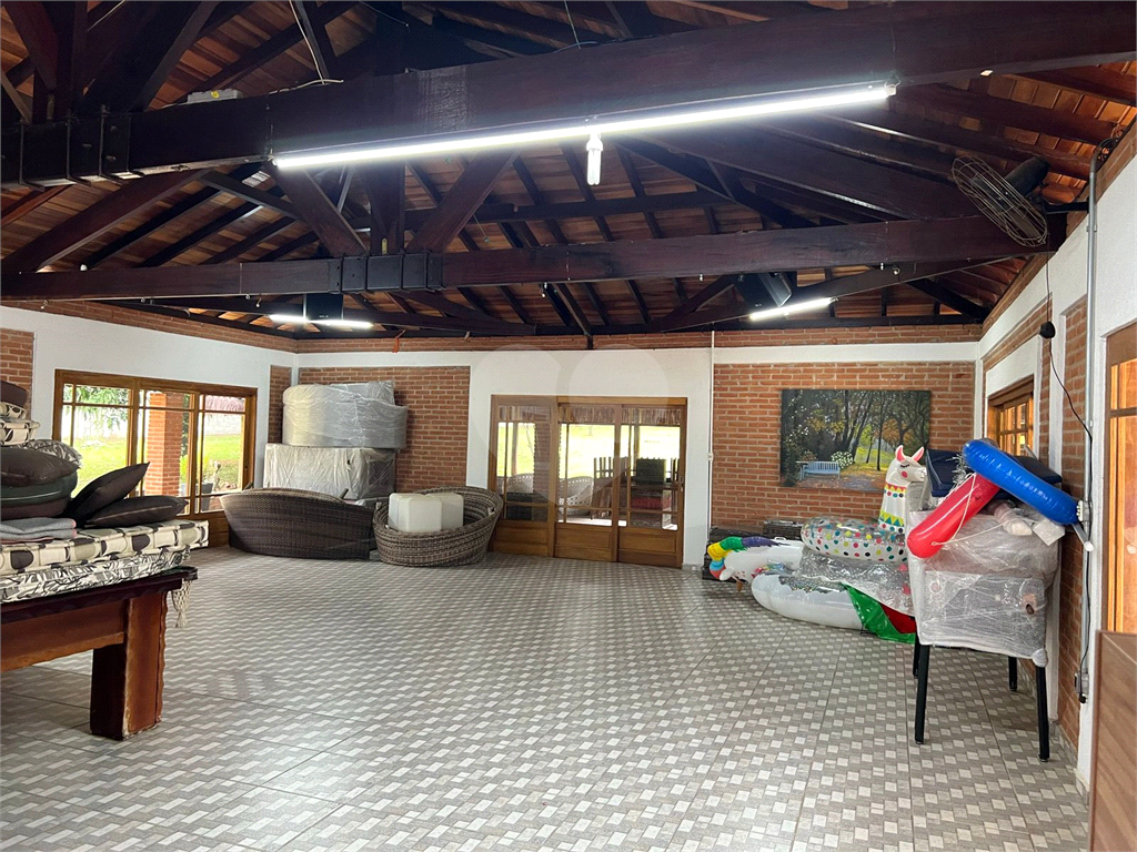Chácara à venda com 16 quartos, 1800m² - Foto 42