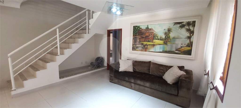 Casa de Condomínio à venda com 4 quartos, 223m² - Foto 5