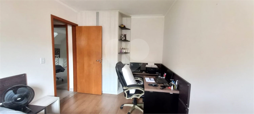 Casa de Condomínio à venda com 4 quartos, 223m² - Foto 20