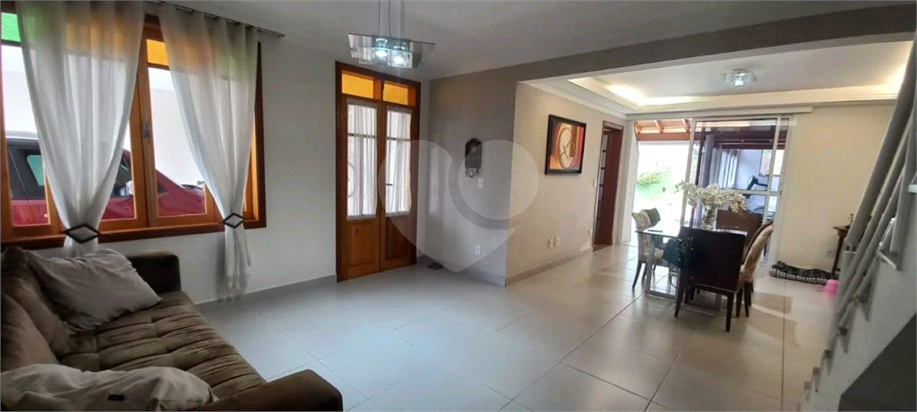 Casa de Condomínio à venda com 4 quartos, 223m² - Foto 6