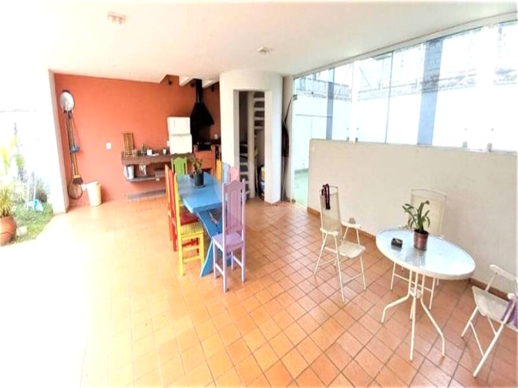 Casa à venda com 4 quartos, 600m² - Foto 5