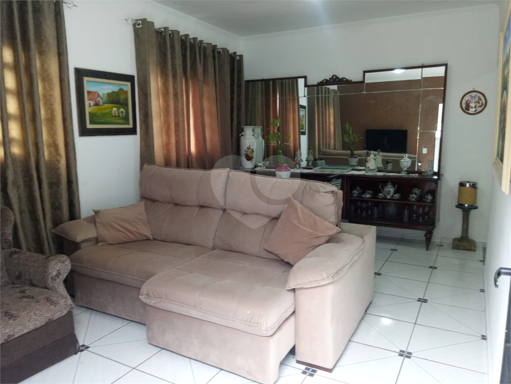 Casa térrea em Atibaia