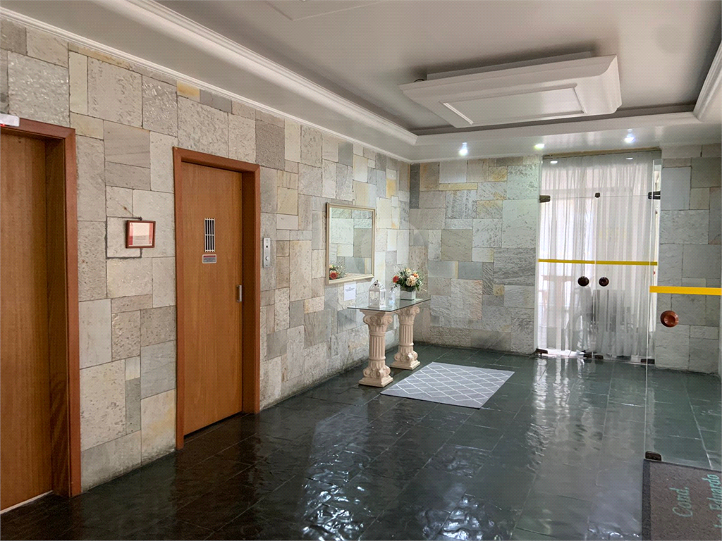 APARTAMENTO em SAÚDE
