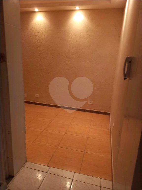 APARTAMENTO em BELA VISTA