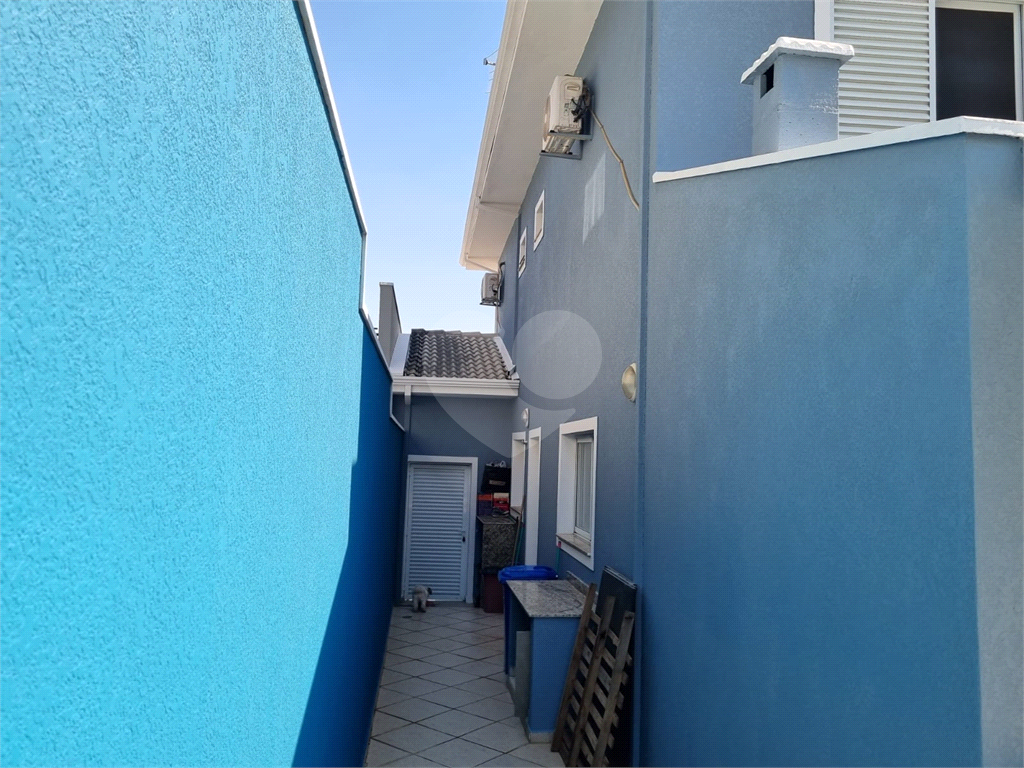 Casa de Condomínio à venda com 3 quartos, 252m² - Foto 12