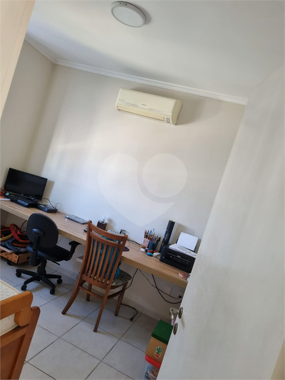 Casa de Condomínio à venda com 3 quartos, 252m² - Foto 8