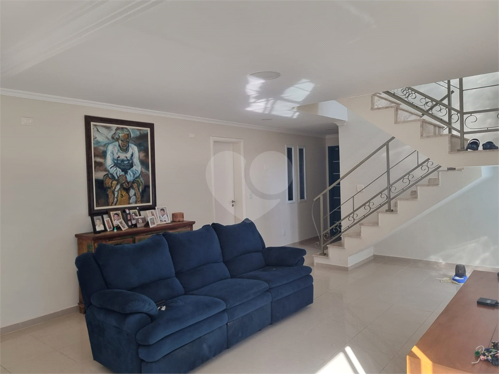 Casa de Condomínio à venda com 3 quartos, 252m² - Foto 9