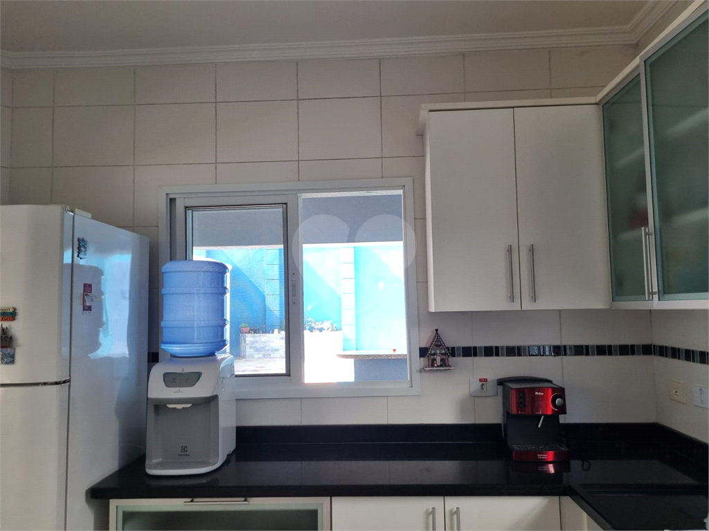 Casa de Condomínio à venda com 3 quartos, 252m² - Foto 19
