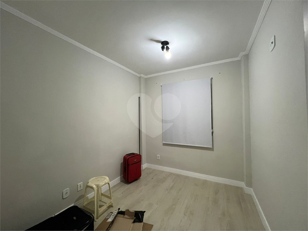 Apartamento à venda com 3 quartos, 64m² - Foto 16