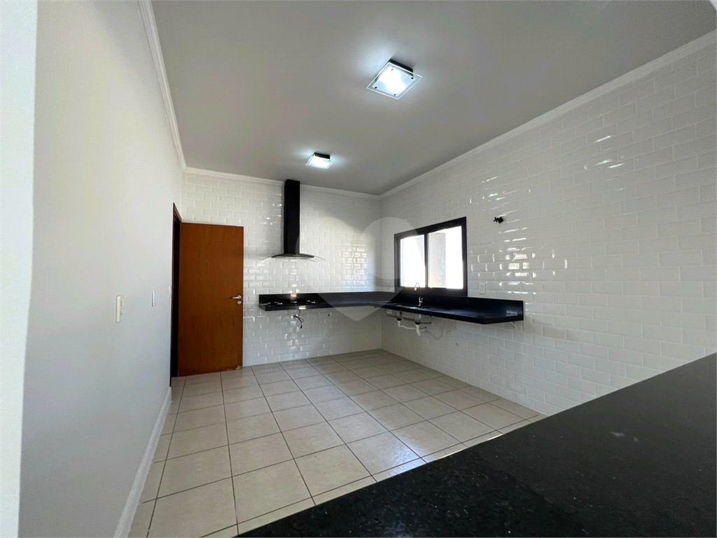 Casa de Condomínio à venda com 4 quartos, 400m² - Foto 16
