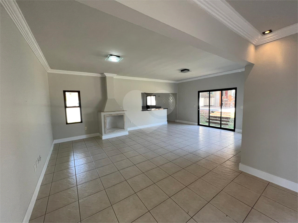 Casa de Condomínio à venda com 4 quartos, 400m² - Foto 9