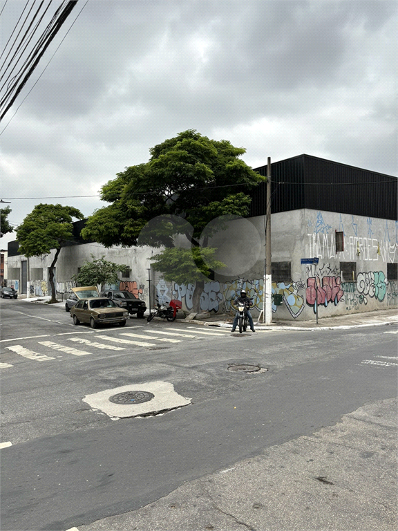 GALPÃO DE 3000M² NO CAMBUCI