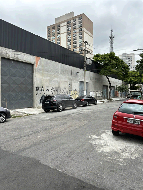 GALPÃO DE 3000M² NO CAMBUCI