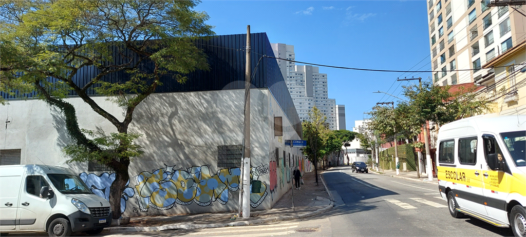 GALPÃO DE 3000M² NO CAMBUCI