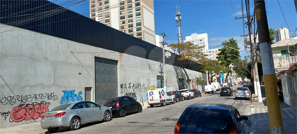 GALPÃO DE 3000M² NO CAMBUCI