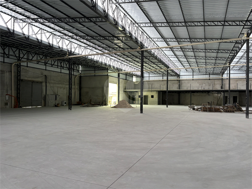GALPÃO DE 3000M² NO CAMBUCI