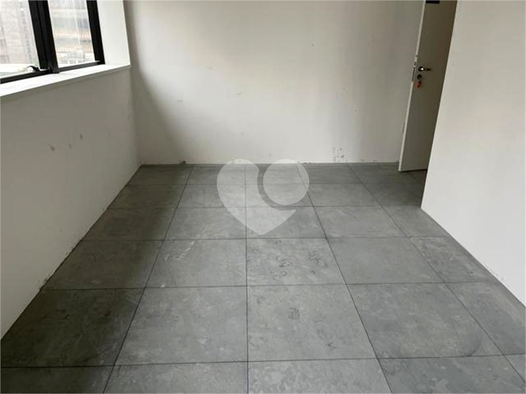 Sala Comercial- Excelente localização