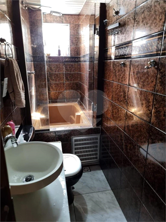 APARTAMENTO em PARQUE SANTO ANTÔNIO