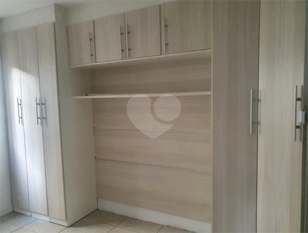 APARTAMENTO em PARQUE SANTO ANTÔNIO