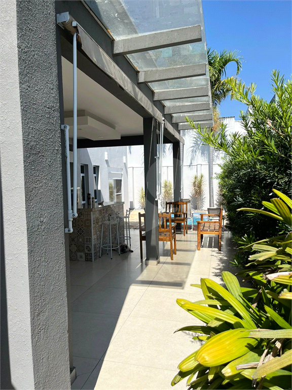 Casa de Condomínio à venda com 3 quartos, 219m² - Foto 35