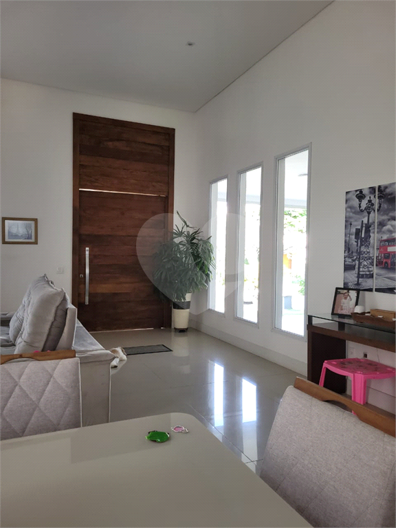 Casa de Condomínio à venda com 3 quartos, 219m² - Foto 57