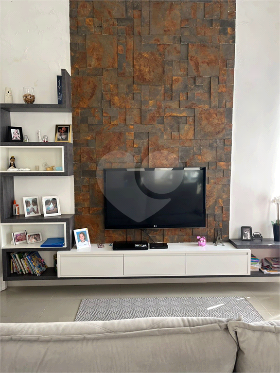 Casa de Condomínio à venda com 3 quartos, 219m² - Foto 23