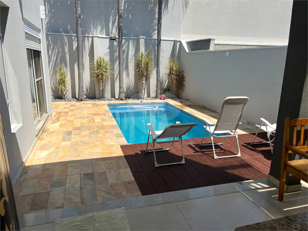 Casa de Condomínio à venda com 3 quartos, 219m² - Foto 19