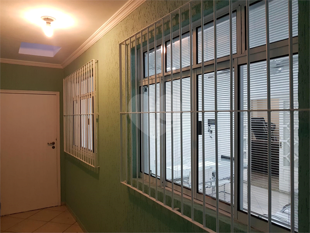 Casa a Venda em SBC-250 m2-3 dormitórios