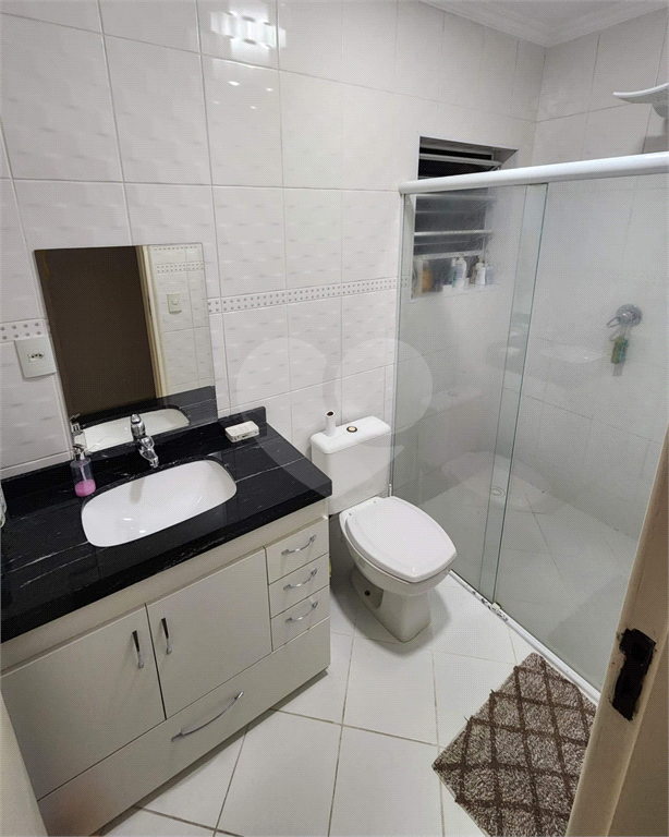 Casa a Venda em SBC-250 m2-3 dormitórios