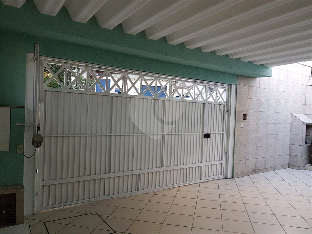 Casa a Venda em SBC-250 m2-3 dormitórios