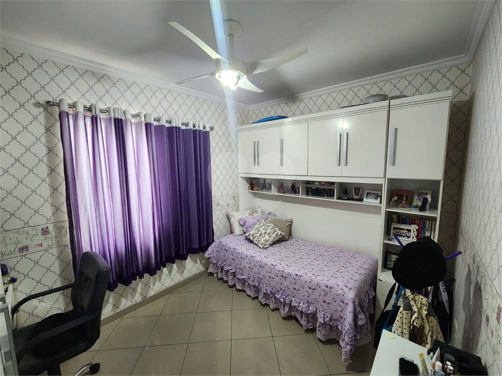 Casa a Venda em SBC-250 m2-3 dormitórios
