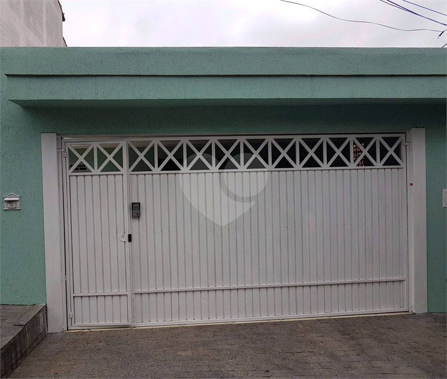 Casa a Venda em SBC-250 m2-3 dormitórios