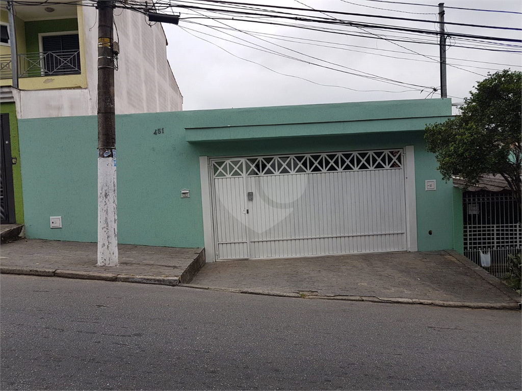 Casa a Venda em SBC-250 m2-3 dormitórios