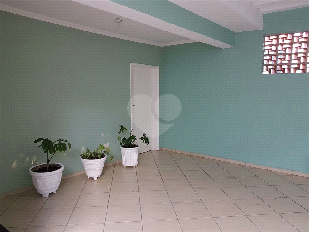 Casa a Venda em SBC-250 m2-3 dormitórios