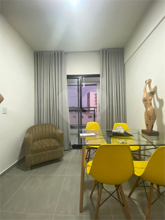 Apartamento à venda com 2 quartos, 57m² - Foto 10