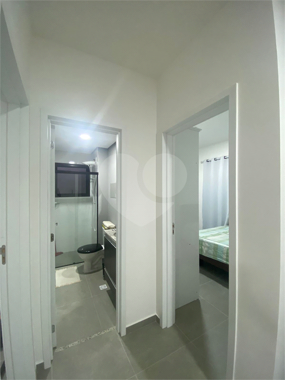 Apartamento à venda com 2 quartos, 57m² - Foto 3