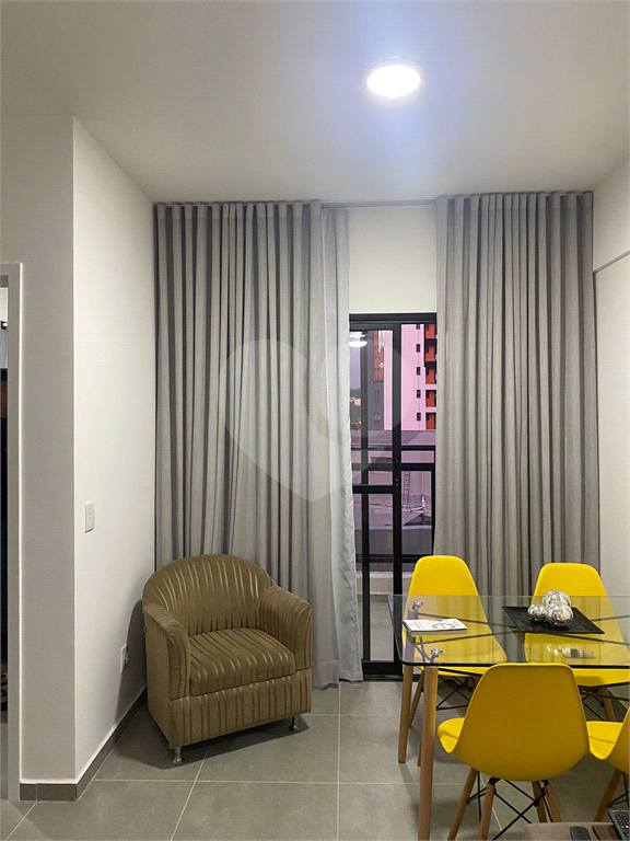 Apartamento à venda com 2 quartos, 57m² - Foto 12