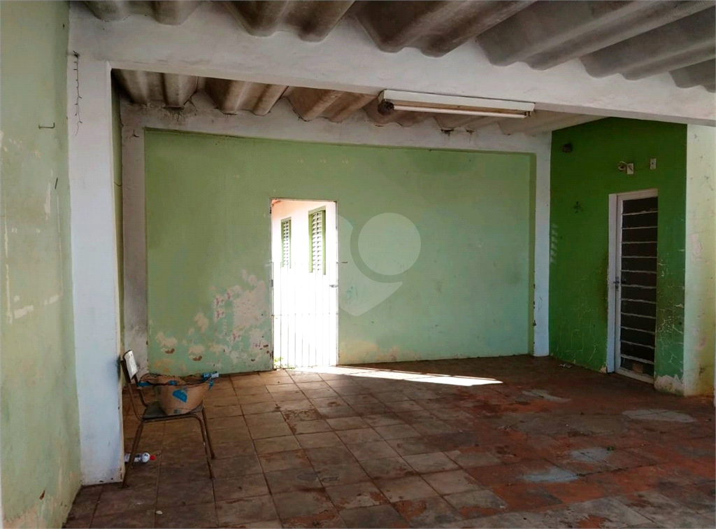 Casa à venda com 3 quartos, 120m² - Foto 2