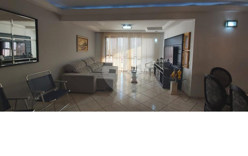 Apartamento à venda com 3 quartos, 140m² - Foto 20