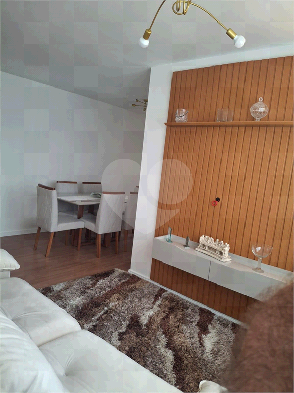  Apartamento à Venda com 69m² - Santana 