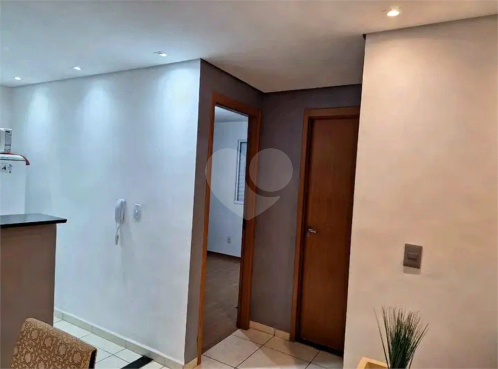 Apartamento à venda com 2 quartos, 42m² - Foto 25