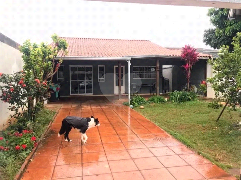 Casa à venda com 2 quartos, 130m² - Foto 12