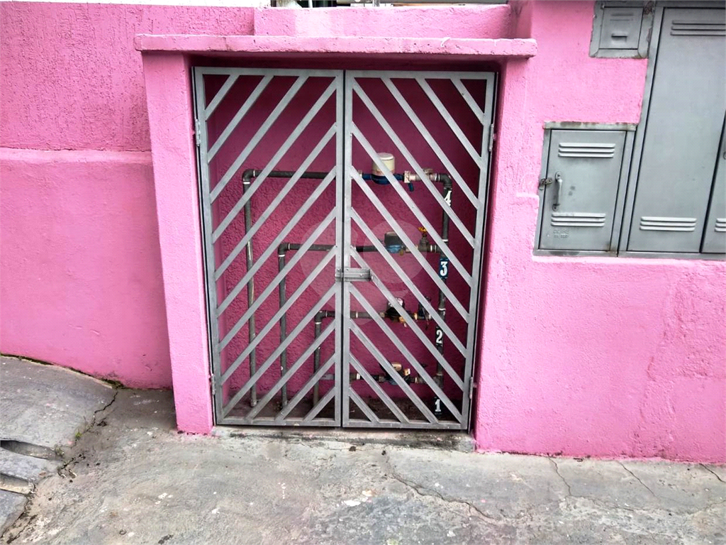Comercial em Avenida com renda