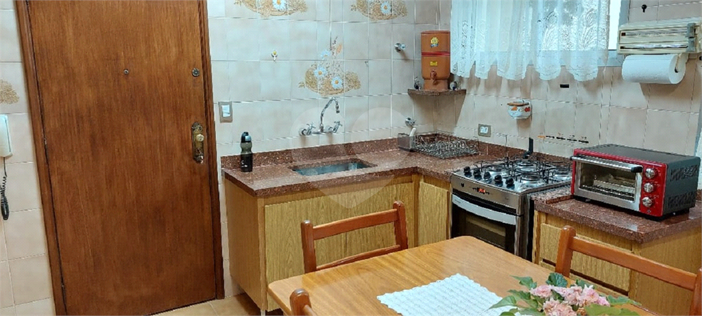 Lindo Apartamento  com 2 quartos e 2 vagas 