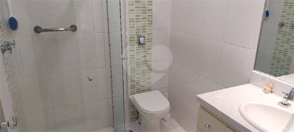 Lindo Apartamento  com 2 quartos e 2 vagas 