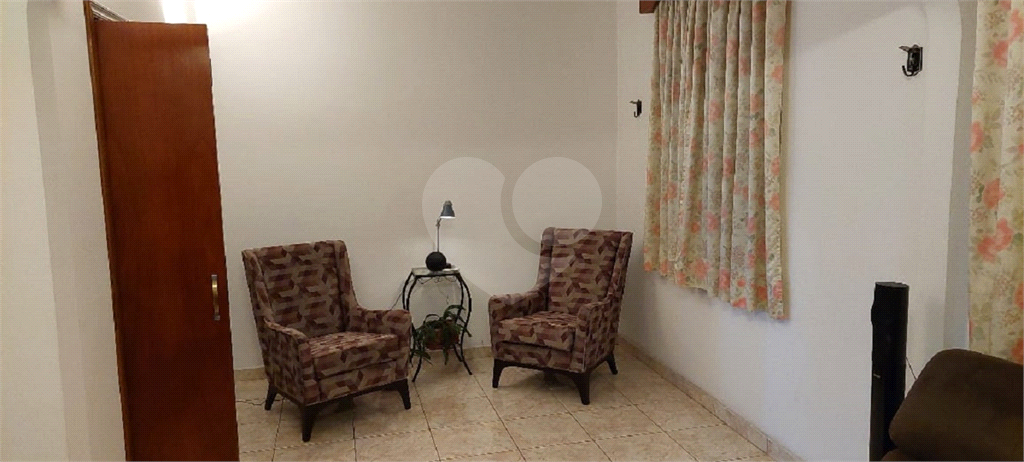 Lindo Apartamento  com 2 quartos e 2 vagas 