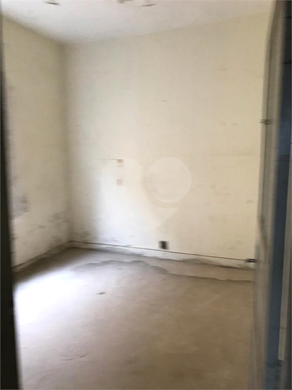 Casa para alugar com 14 quartos, 350m² - Foto 11