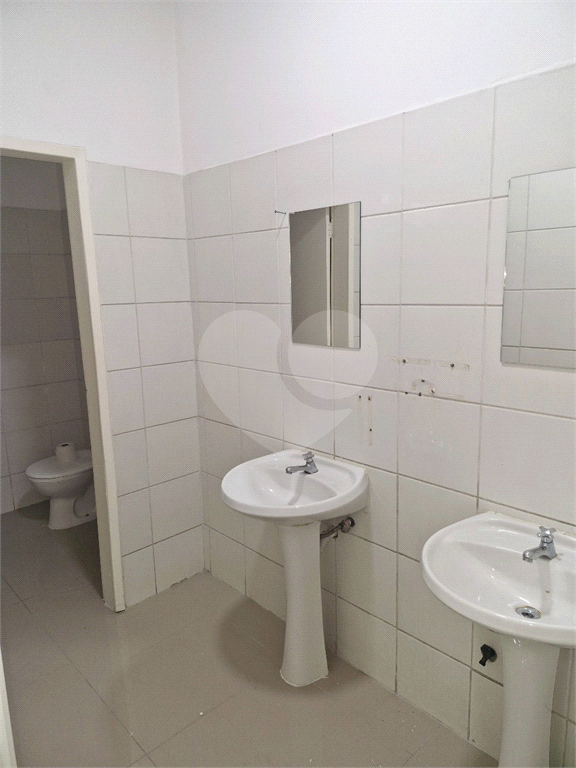 PRÉDIO  COMERCIAL DE 3 ANDARES EM PINHEIROS PRÓXIMO A FARIA LIMA  - SUPER REFORMADO