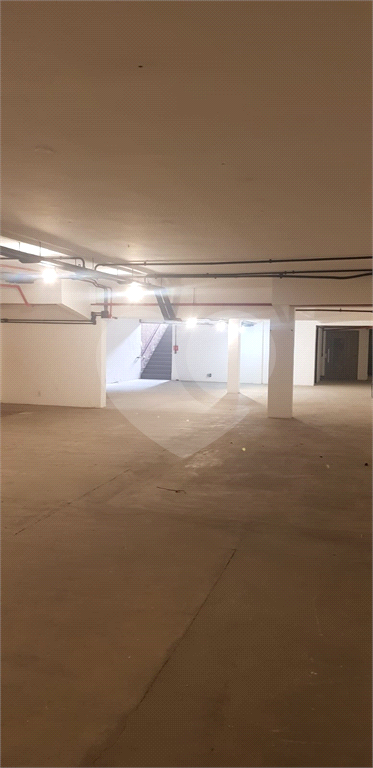 PRÉDIO  COMERCIAL DE 3 ANDARES EM PINHEIROS 